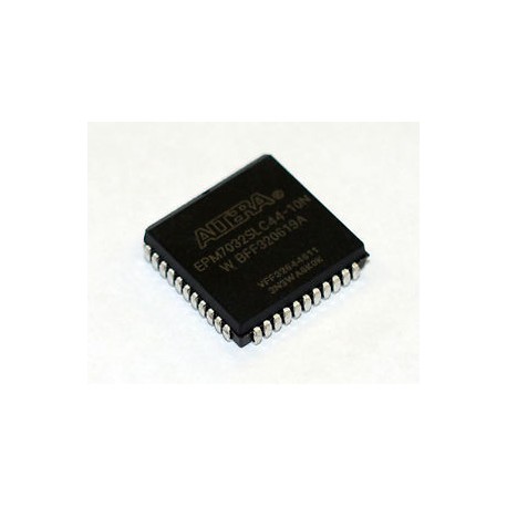 Микросхема EPM7032SLC44-10
